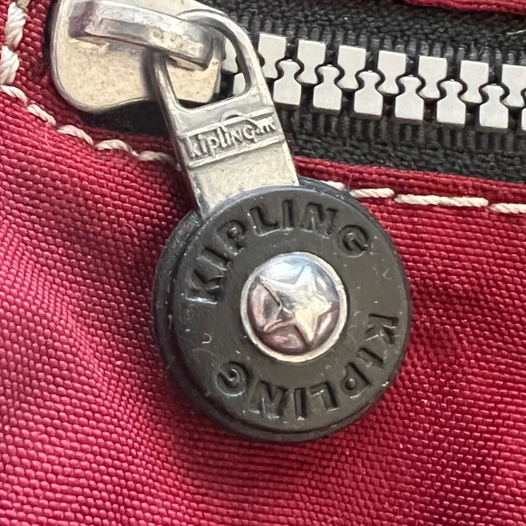 Kipling Deep Red Waist Belt Sporty Fanny Pack Crinkled Nylon Bag Vtg - Picture 3 of 13